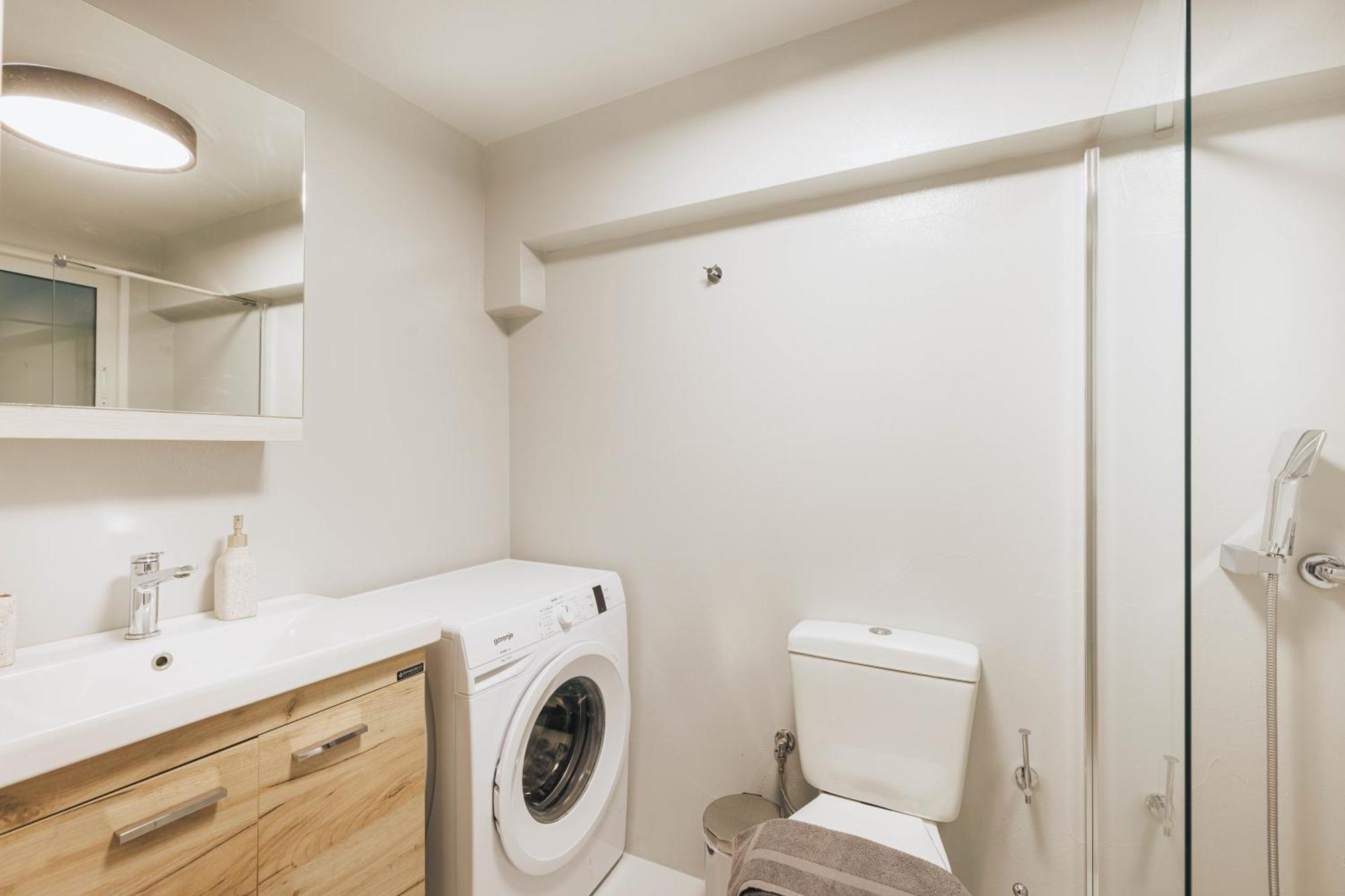 Ferienwohnung Beautiful Underground Nest With Prv Terrace Athen Exterior foto