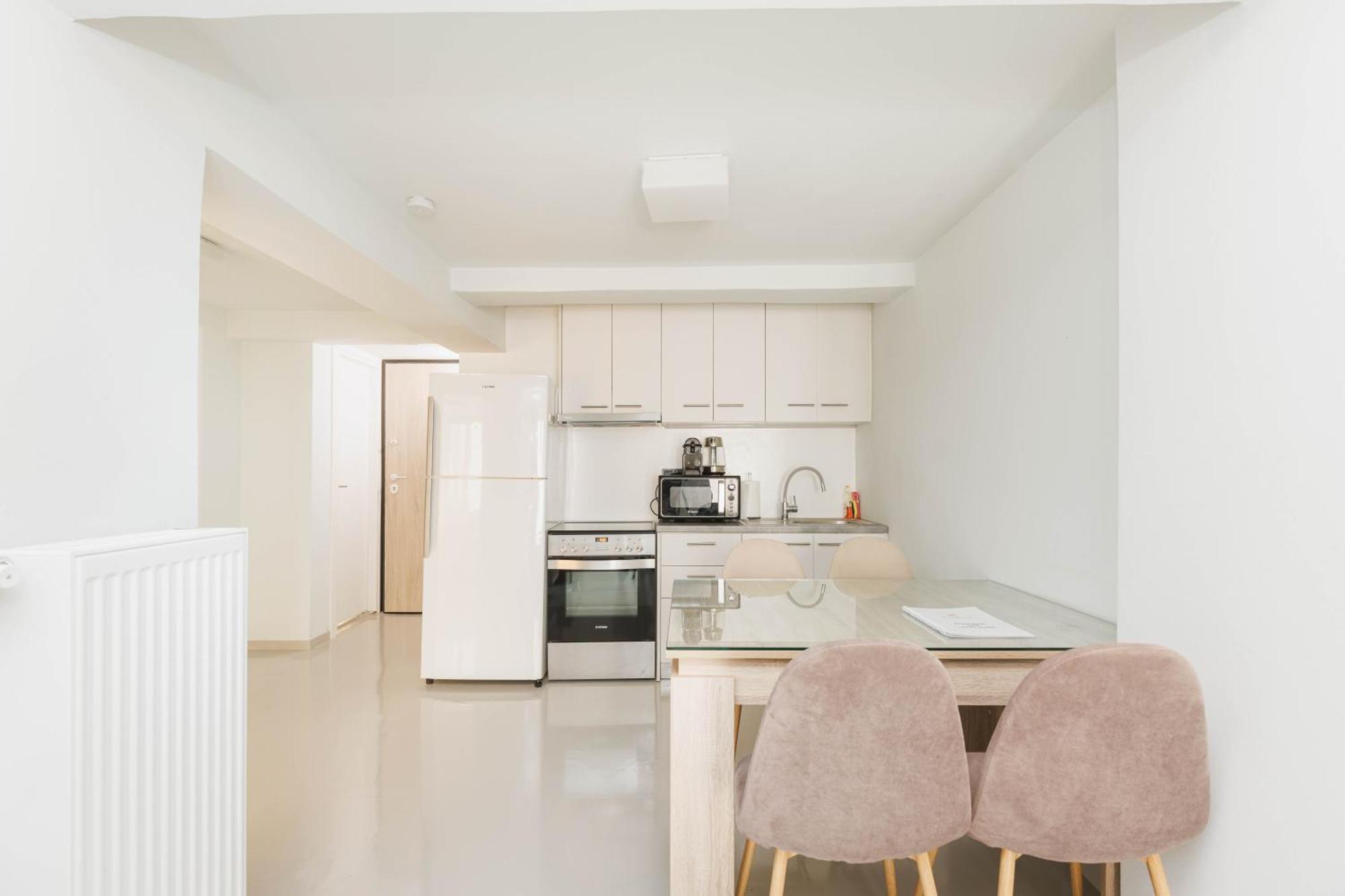 Ferienwohnung Beautiful Underground Nest With Prv Terrace Athen Exterior foto