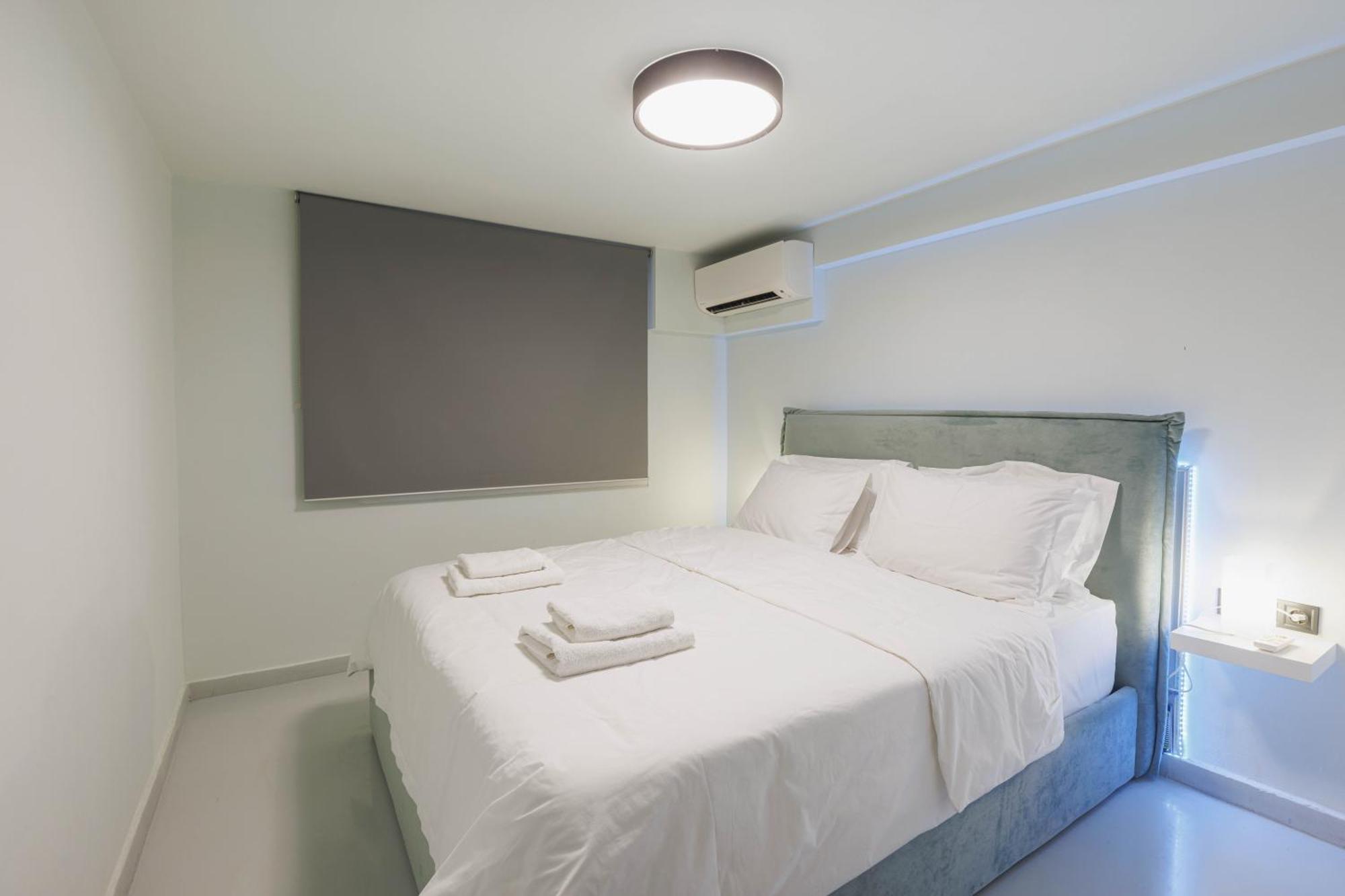Ferienwohnung Beautiful Underground Nest With Prv Terrace Athen Exterior foto
